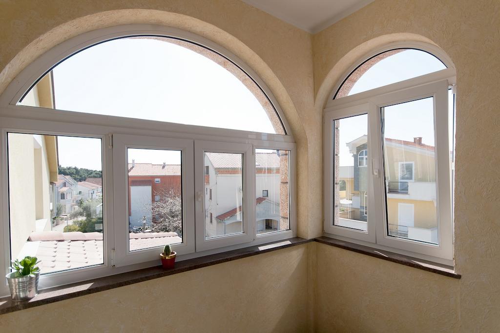 Apartment Mirjana *